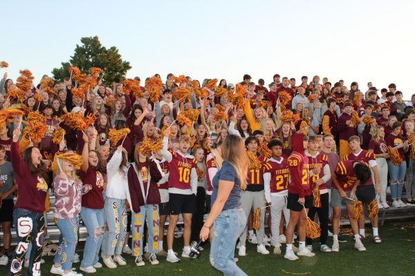Hundreds of Titans and future Titans from the community schools turned out to be part of 14 WFIEs Sunrise School Spirit on Friday, Sept. 15.