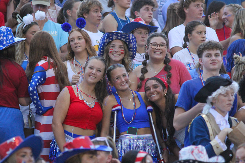 Juniors Melody Diephuis, Lucy Plasse, Carly Potts, Corinne Stevens and Rozlynn Thorne