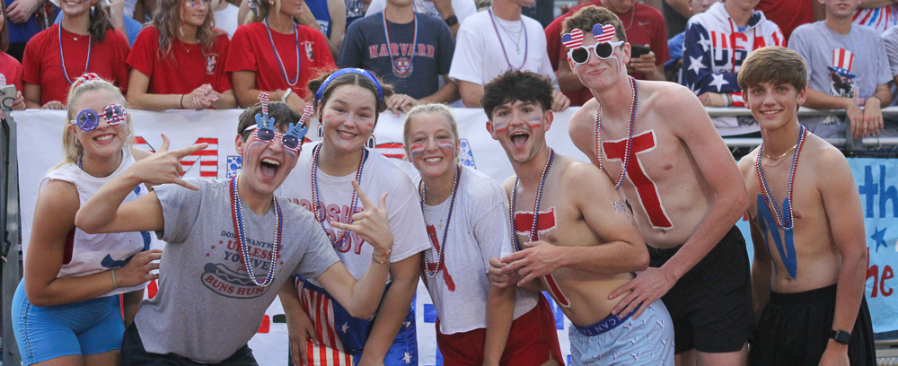 Seniors Gabby Spink, Johnathan Dixon, Lauryn Adamson, Macey Wilson, Mitchel Gilles, Brody Riggs and Logan Dewig