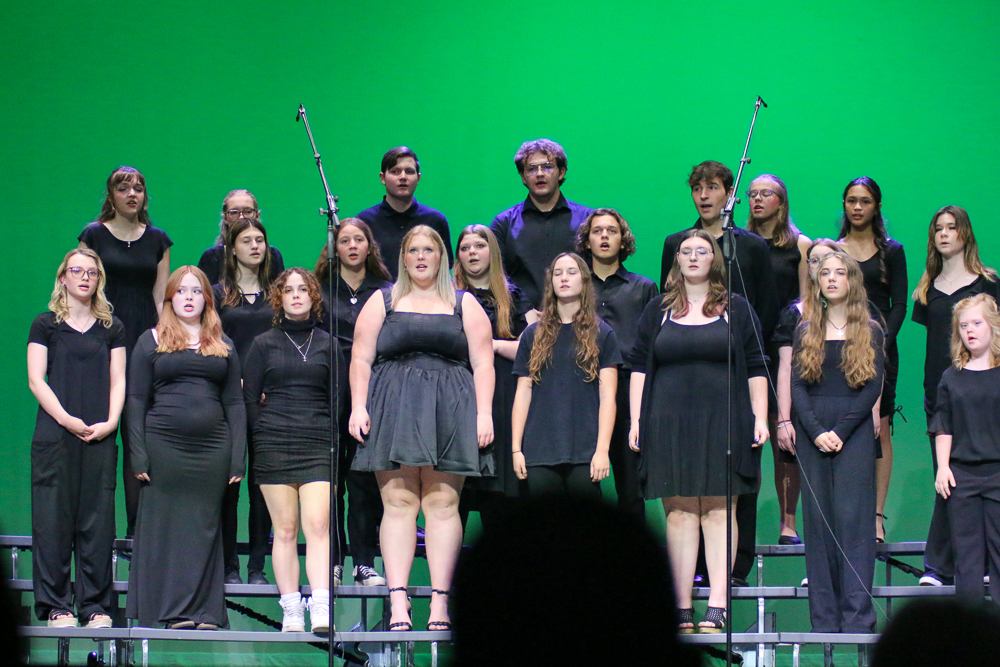 The high school musical theatre class performed a variety of Broadway hits at its concert this past Sunday.