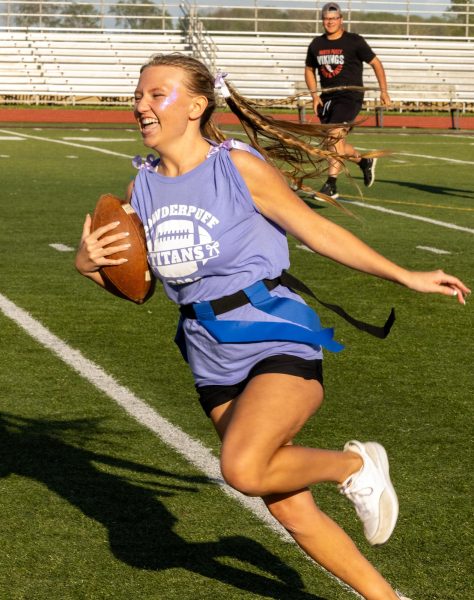 Junior Bryn Pfohl